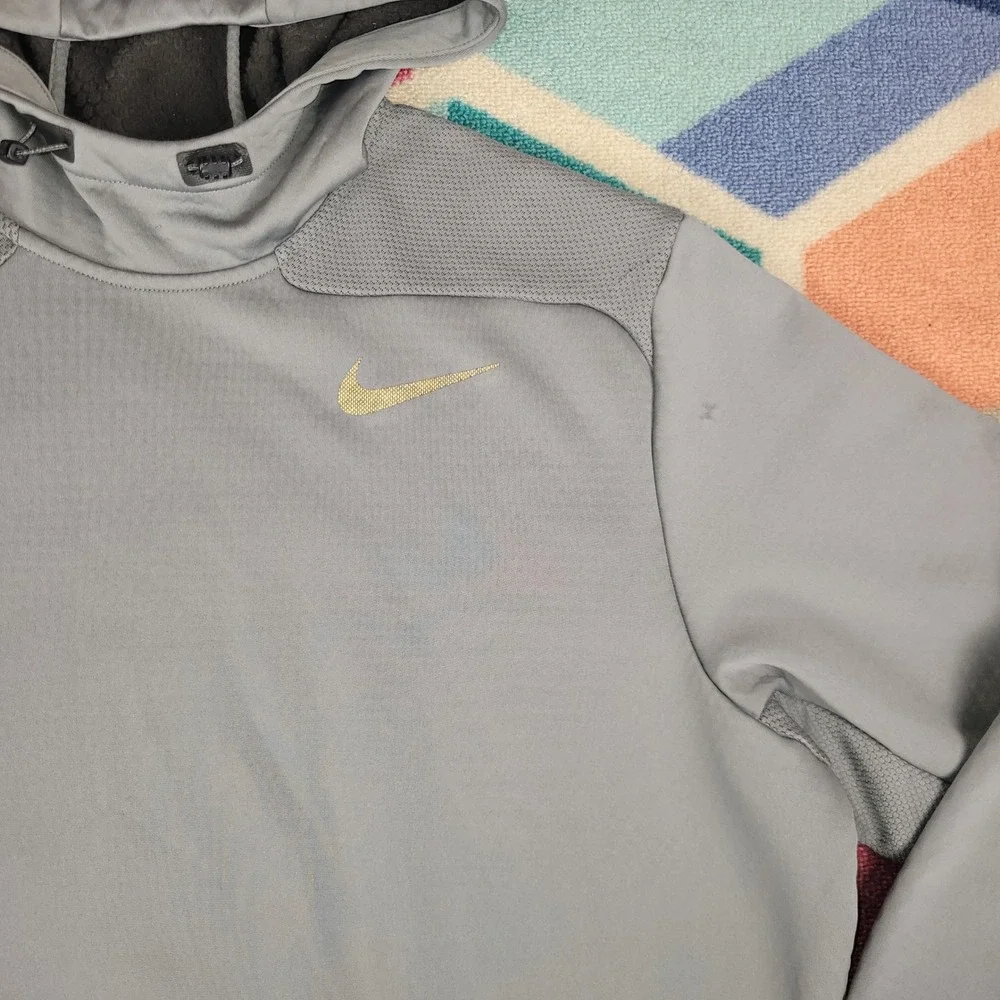 Nike Therma-FIT Hoodie‎ Mens XL Swoosh Pullover Fleece Sweatshirt